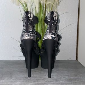 "The Beyonces" Reptile Spirit Animal Pleaser Platform Heels